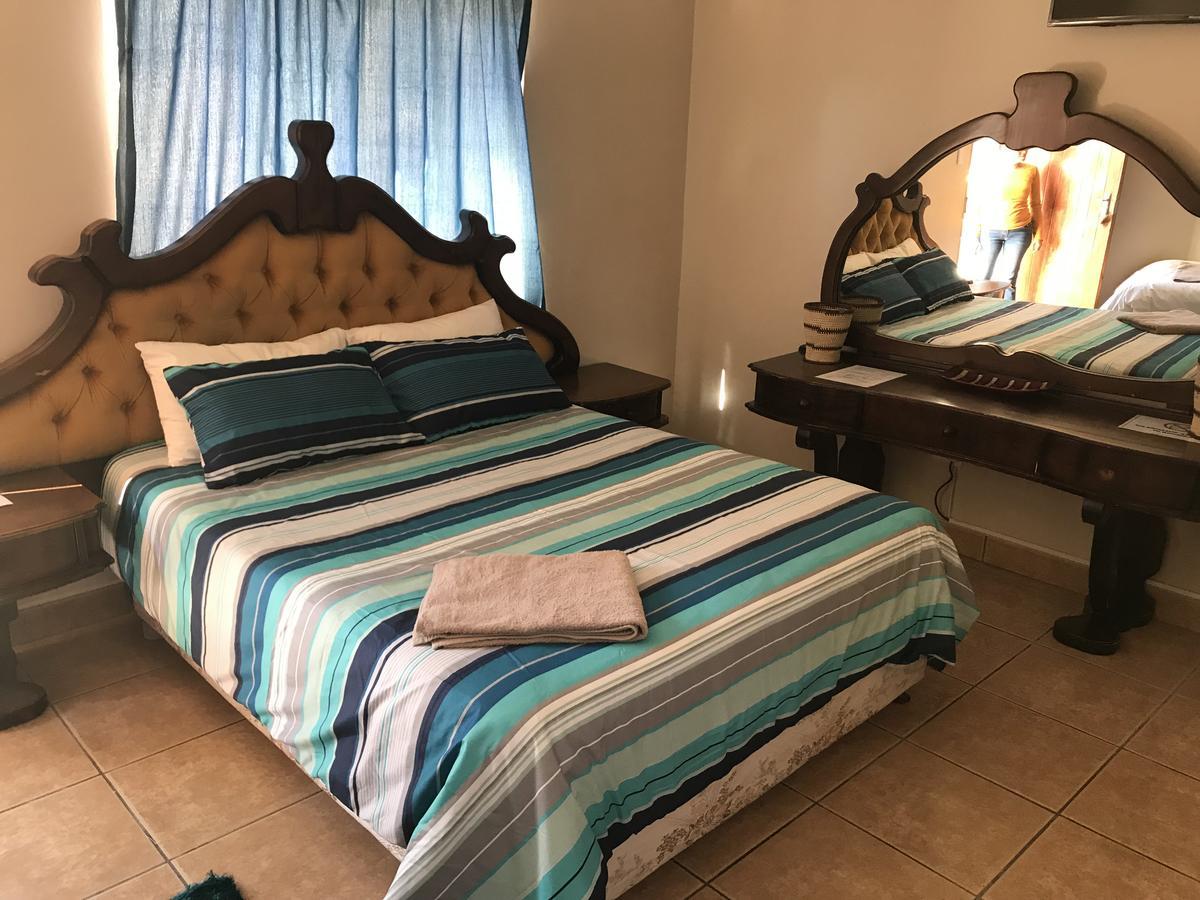 African Sky Guesthouse Windhoek Luaran gambar