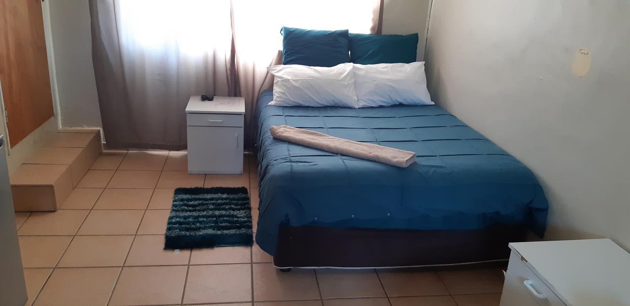 African Sky Guesthouse Windhoek Luaran gambar